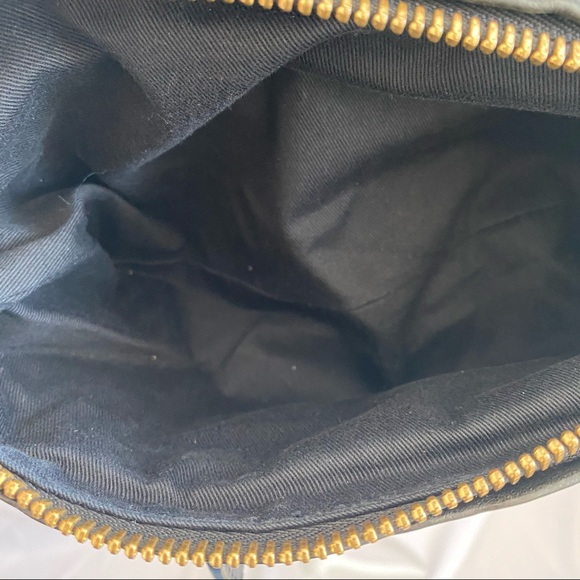 Givenchy medium pandora in aged leather - Picture 6 of 9